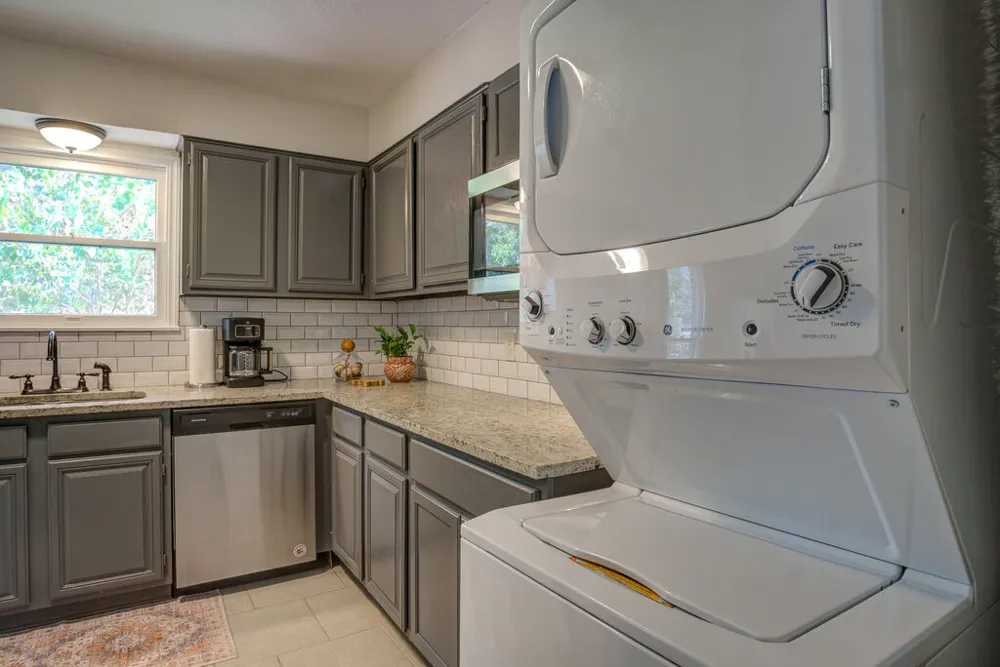 167 Hatcher Avenue San Antonio, TX 78223