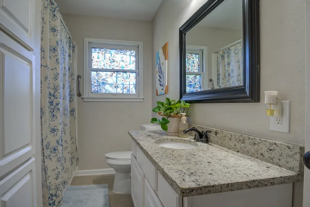 167 Hatcher Avenue San Antonio, TX 78223
