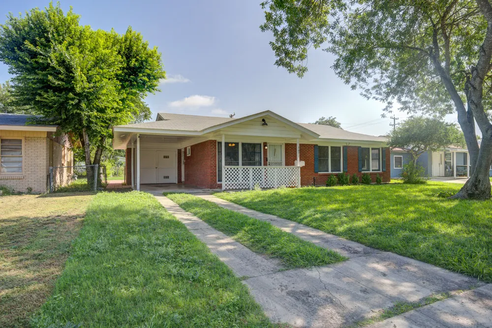 167 Hatcher Avenue San Antonio, TX 78223