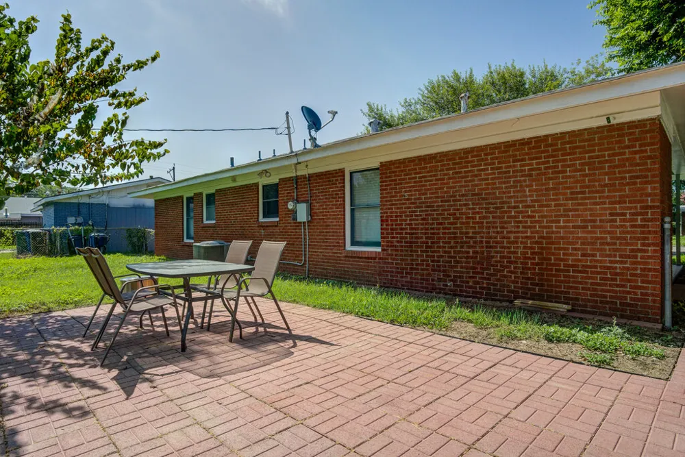 167 Hatcher Avenue San Antonio, TX 78223