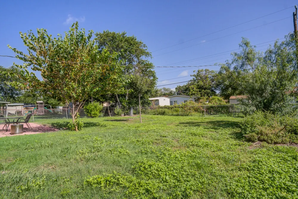 167 Hatcher Avenue San Antonio, TX 78223