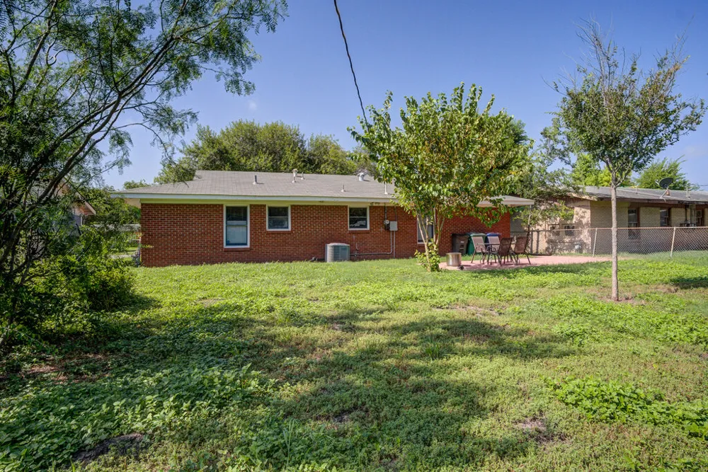 167 Hatcher Avenue San Antonio, TX 78223