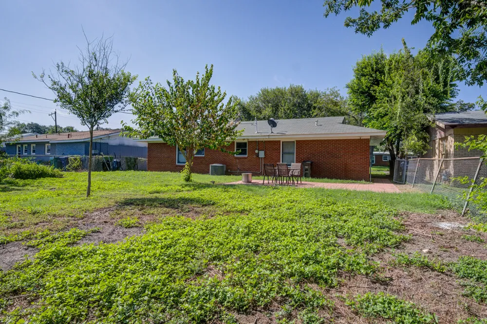 167 Hatcher Avenue San Antonio, TX 78223