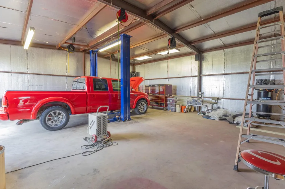 401 County Road 330 Granger, TX 76530