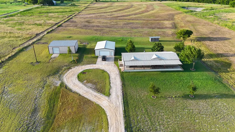 401 County Road 330 Granger, TX 76530