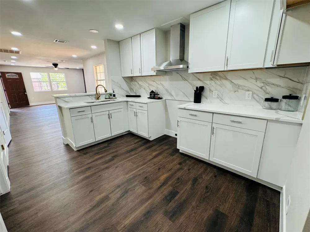 617 Persimmon Street Lockhart, TX 78644