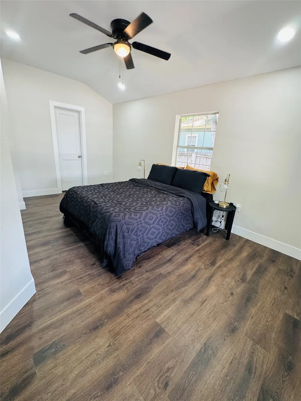 617 Persimmon Street Lockhart, TX 78644