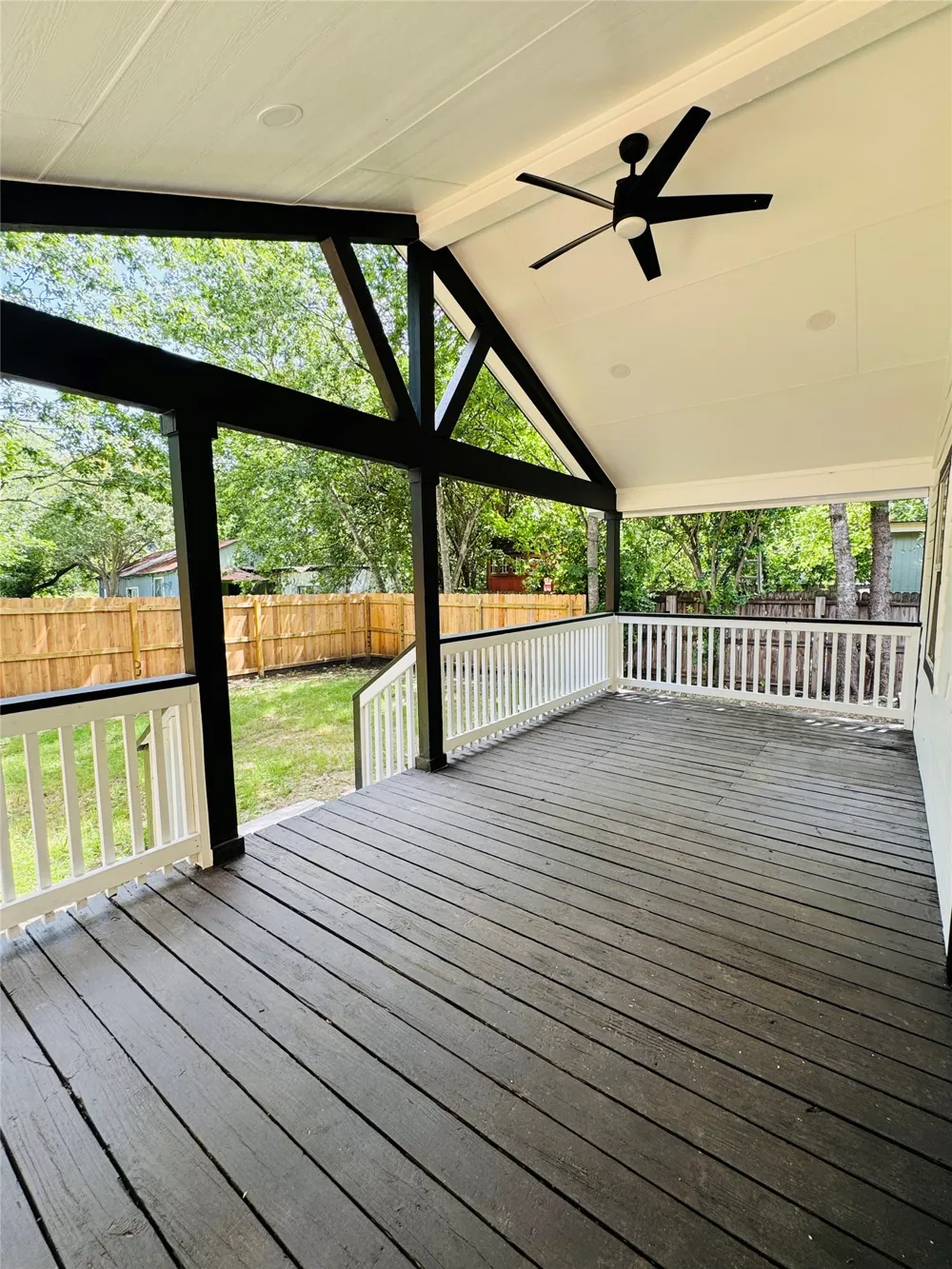 617 Persimmon Street Lockhart, TX 78644