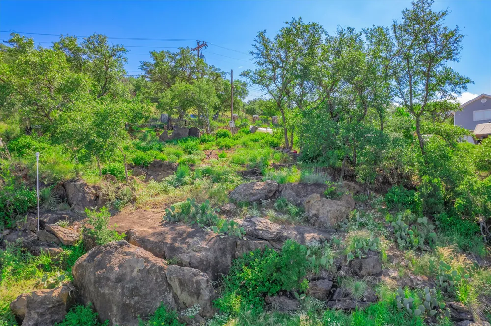 150 Lower Skyline Drive Sunrise Beach, TX 78643