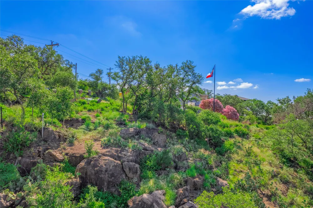 150 Lower Skyline Drive Sunrise Beach, TX 78643