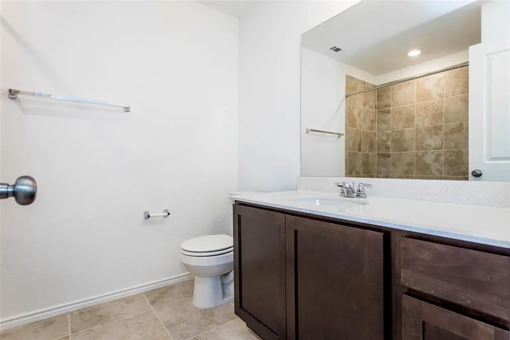 7305 Spotted Leaf Way Del Valle, TX 78617