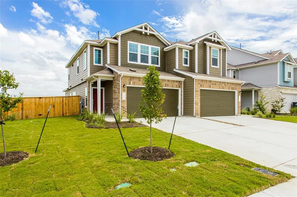 7305 Spotted Leaf Way Del Valle, TX 78617