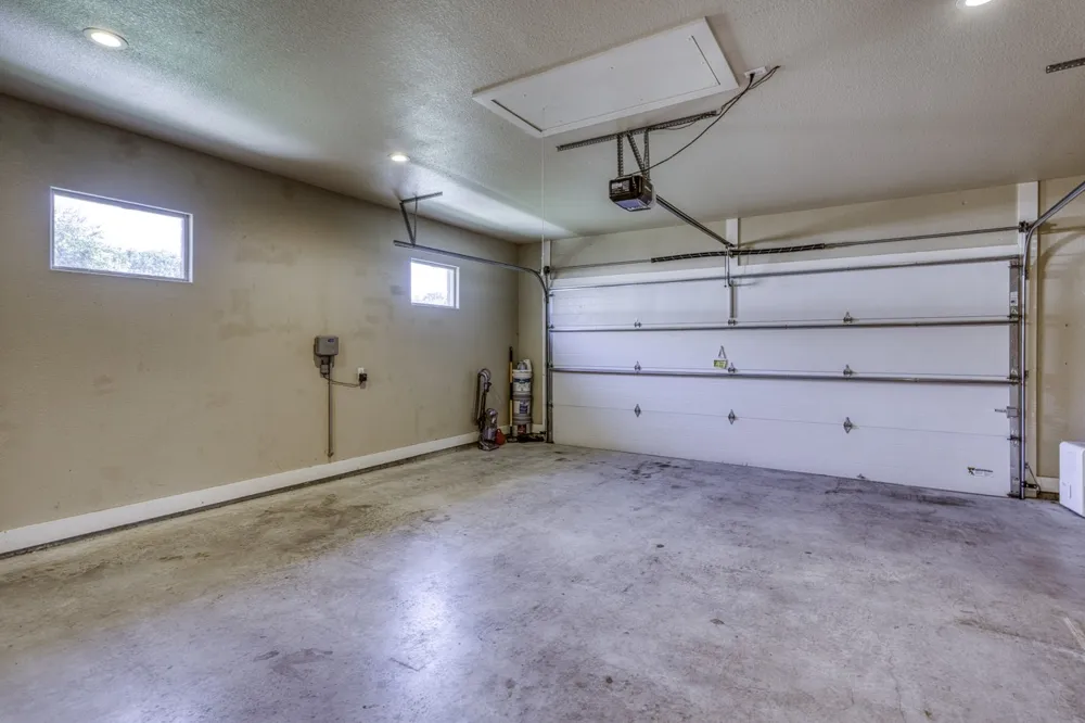 804 Four Oaks Lane Marble Falls, TX 78654