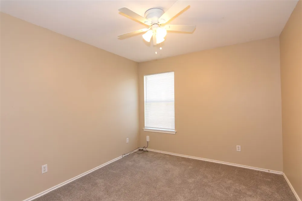 245 Shale Drive Jarrell, TX 76537