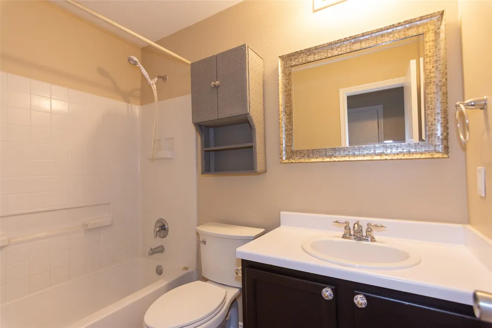 245 Shale Drive Jarrell, TX 76537