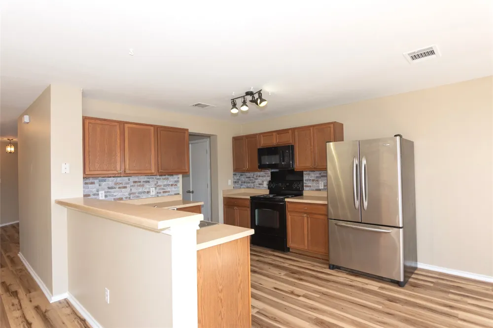 245 Shale Drive Jarrell, TX 76537