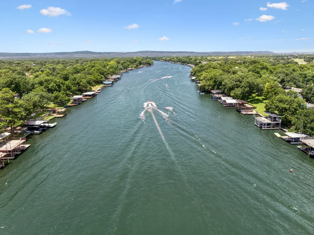 2632 Williams Lakeshore Drive Kingsland, TX 78639
