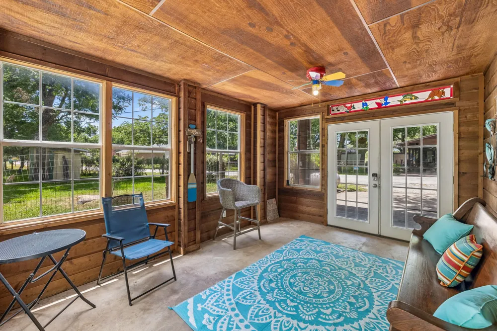 2632 Williams Lakeshore Drive Kingsland, TX 78639