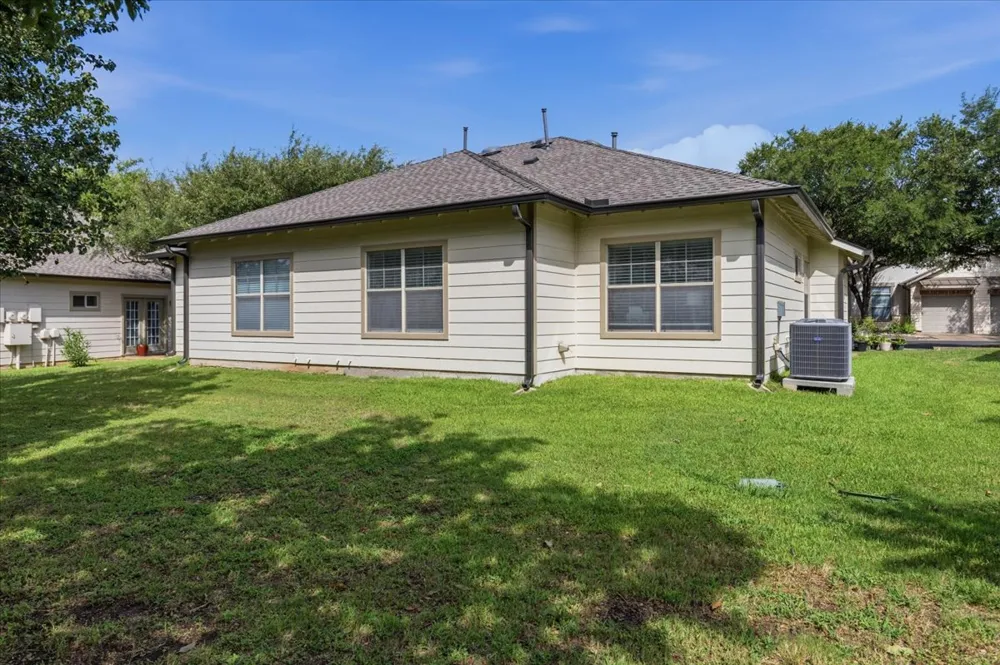 6801 Beckett Road #143L Austin, TX 78749