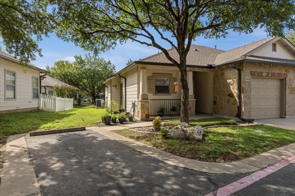 6801 Beckett Road #143L Austin, TX 78749