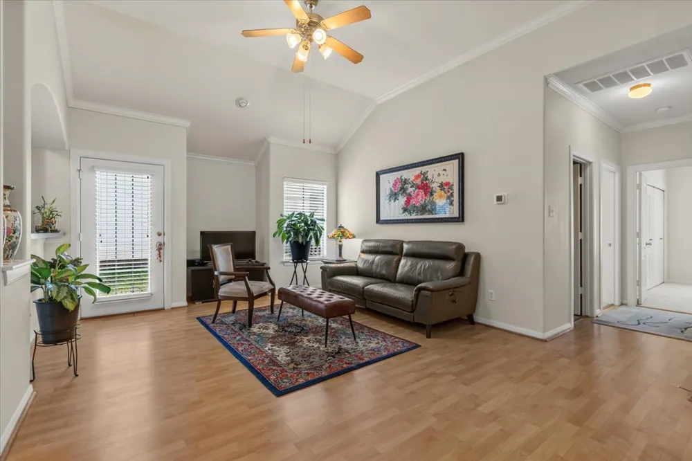 6801 Beckett Road #143L Austin, TX 78749