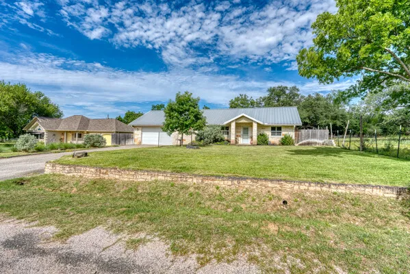 215 E McGee Trail Kingsland, TX 78639