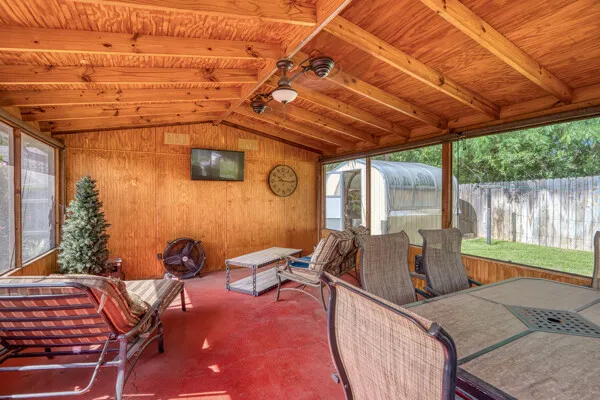 215 E McGee Trail Kingsland, TX 78639