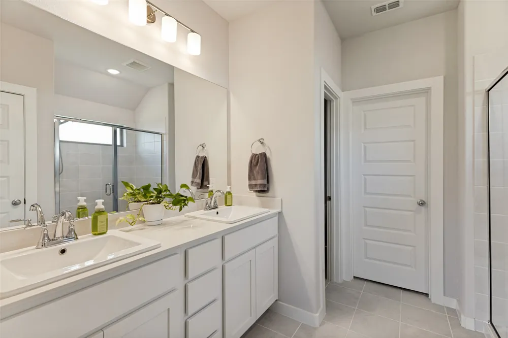 1216 Nuevo Rancho Lane Haslet, TX 76052