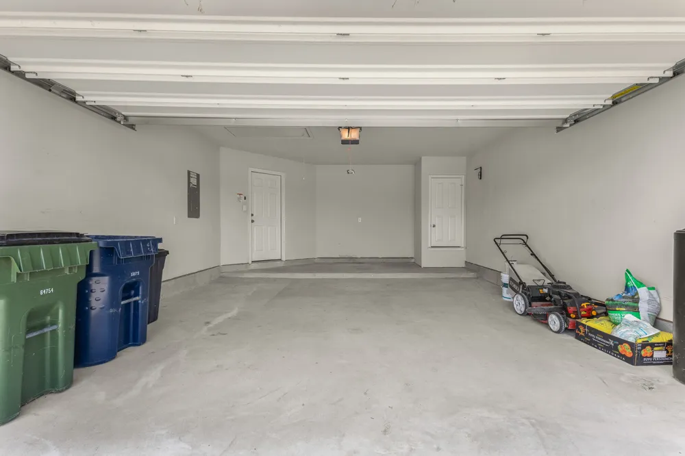 109 Midas Lane Jarrell, TX 76537