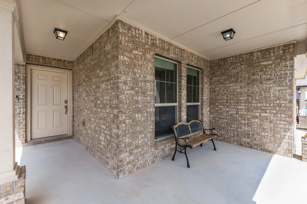 109 Midas Lane Jarrell, TX 76537