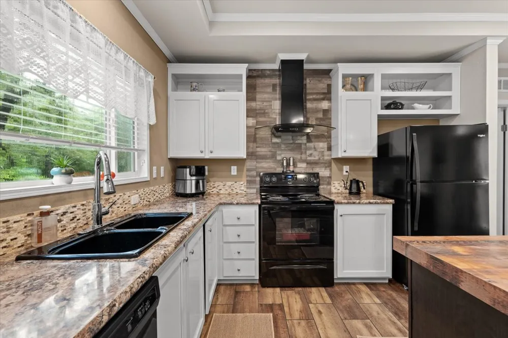 217 Pine Hill Loop Bastrop, TX 78602
