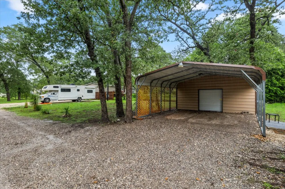 217 Pine Hill Loop Bastrop, TX 78602