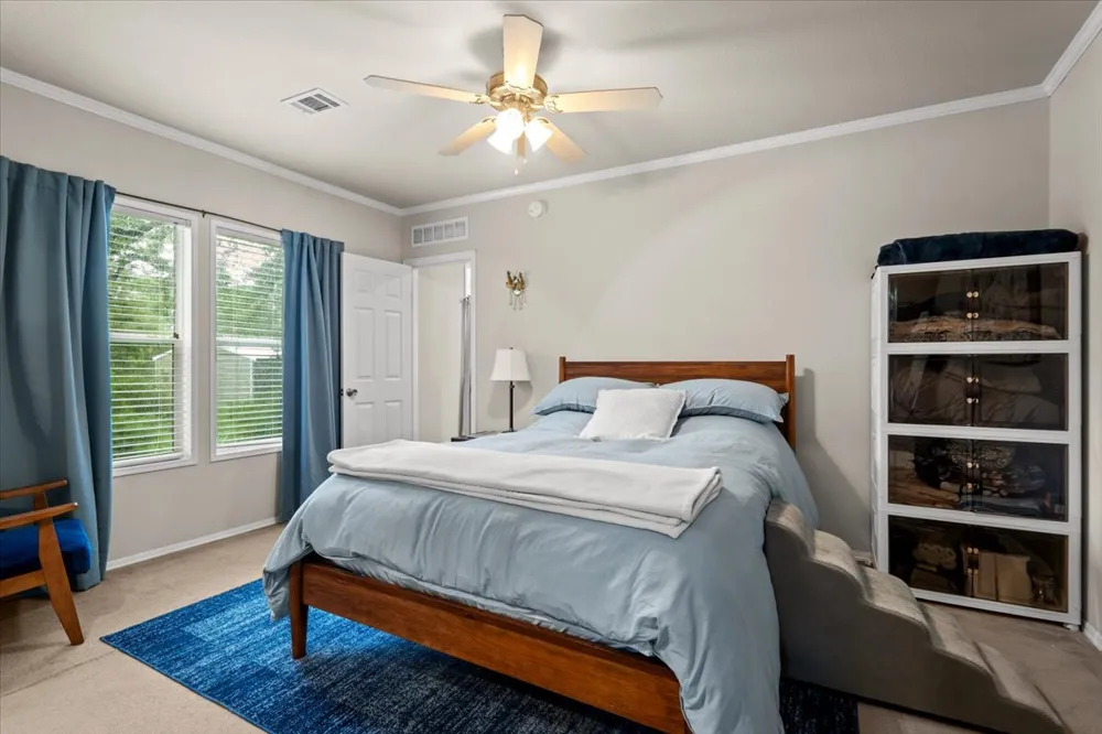 217 Pine Hill Loop Bastrop, TX 78602
