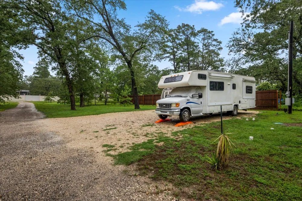 217 Pine Hill Loop Bastrop, TX 78602