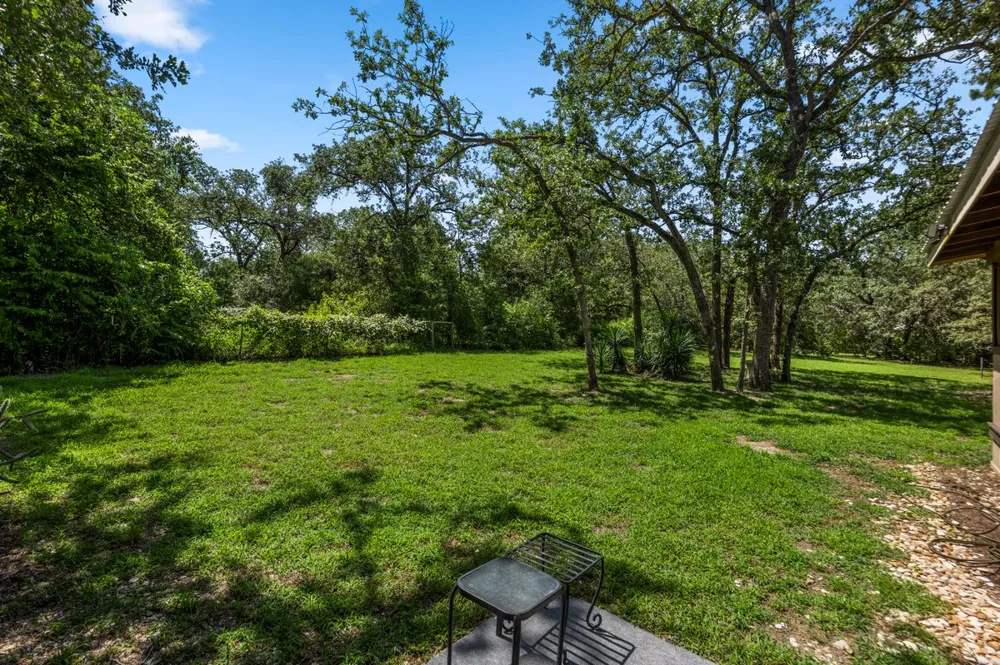 217 Pine Hill Loop Bastrop, TX 78602