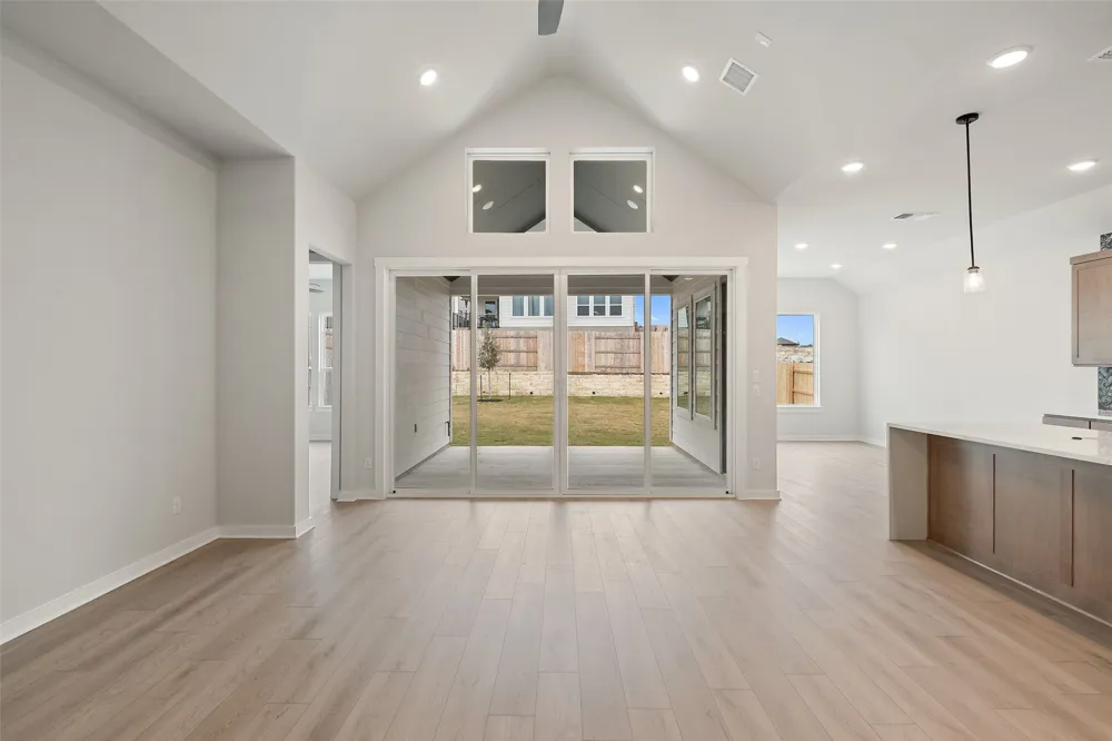 129 Old Woods Road Liberty Hill, TX 78642