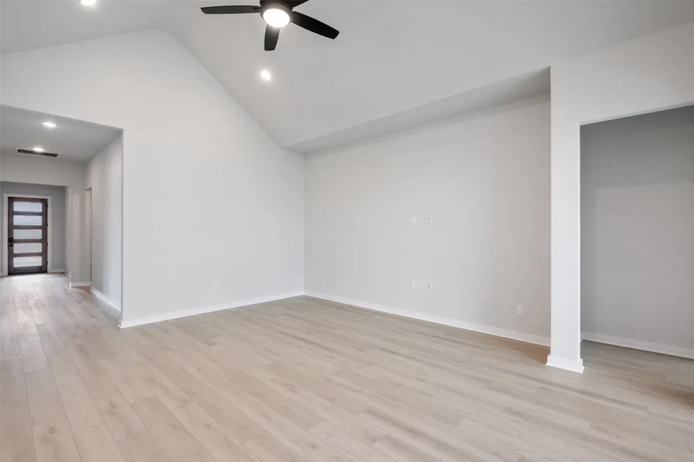 129 Old Woods Road Liberty Hill, TX 78642