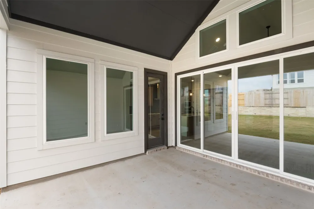 129 Old Woods Road Liberty Hill, TX 78642