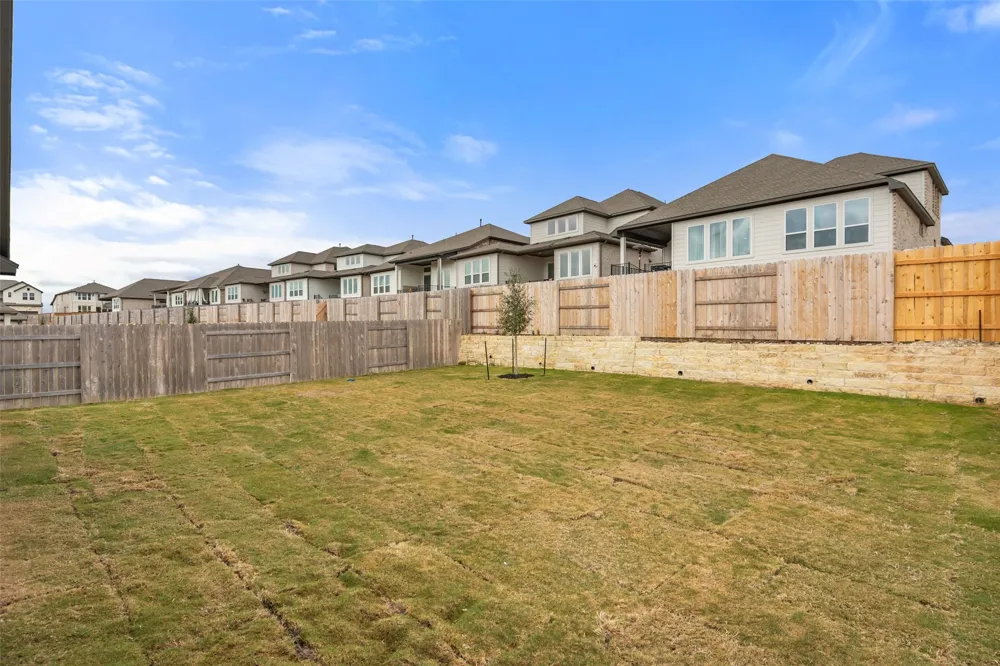 129 Old Woods Road Liberty Hill, TX 78642