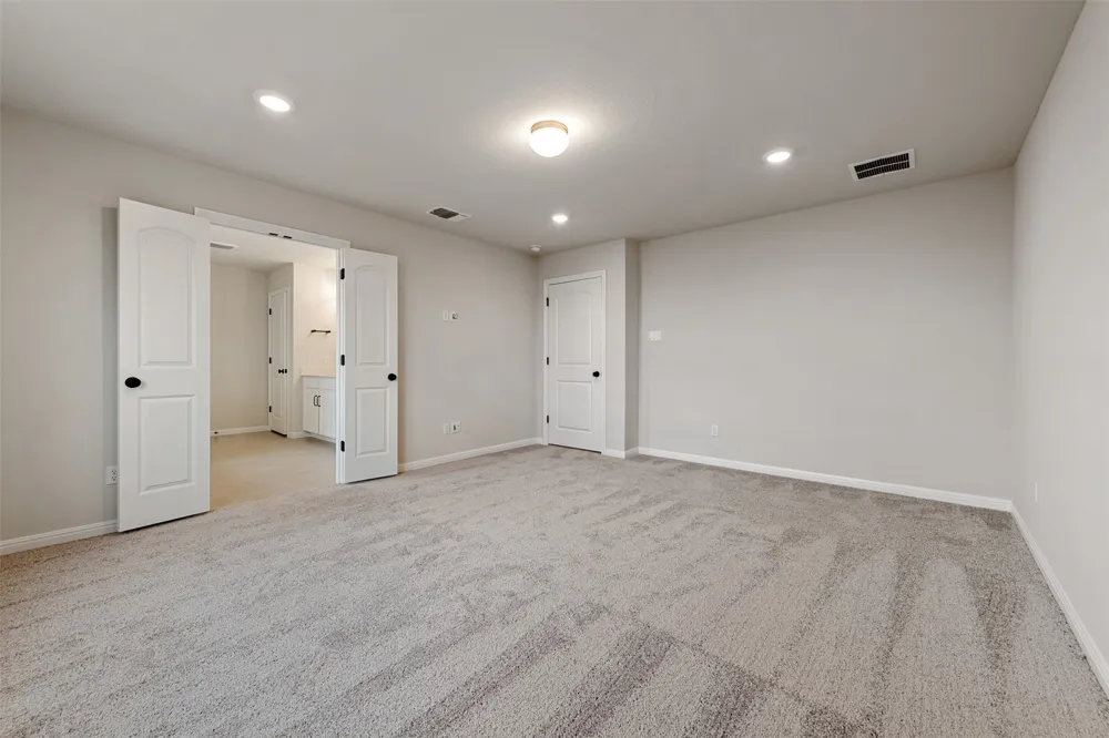 134 Arlington Park Loop Hutto, TX 78634