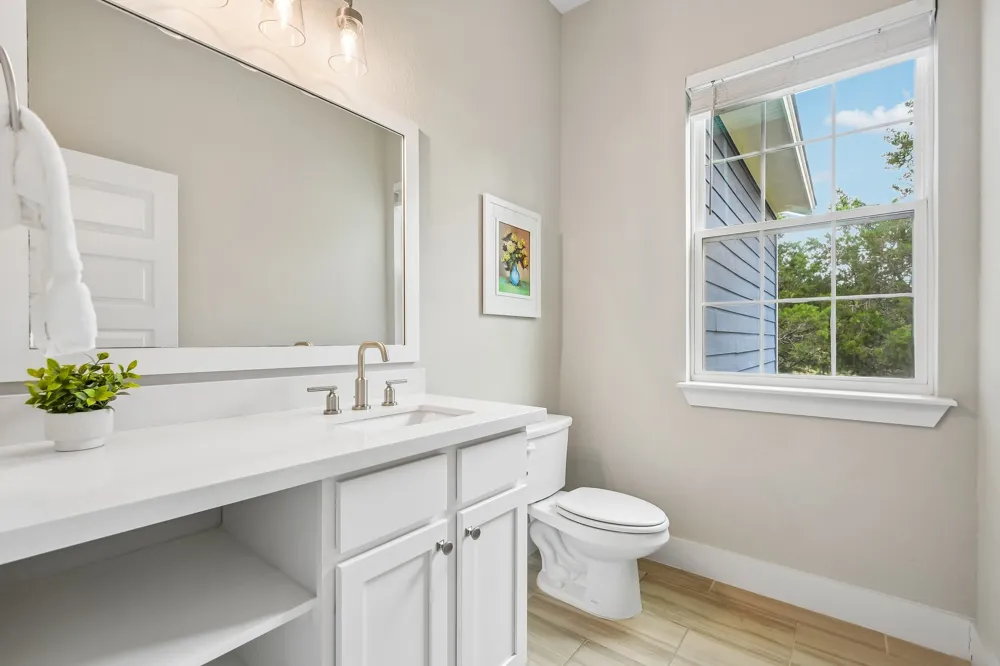 2909 Davis Cove Lago Vista, TX 78645