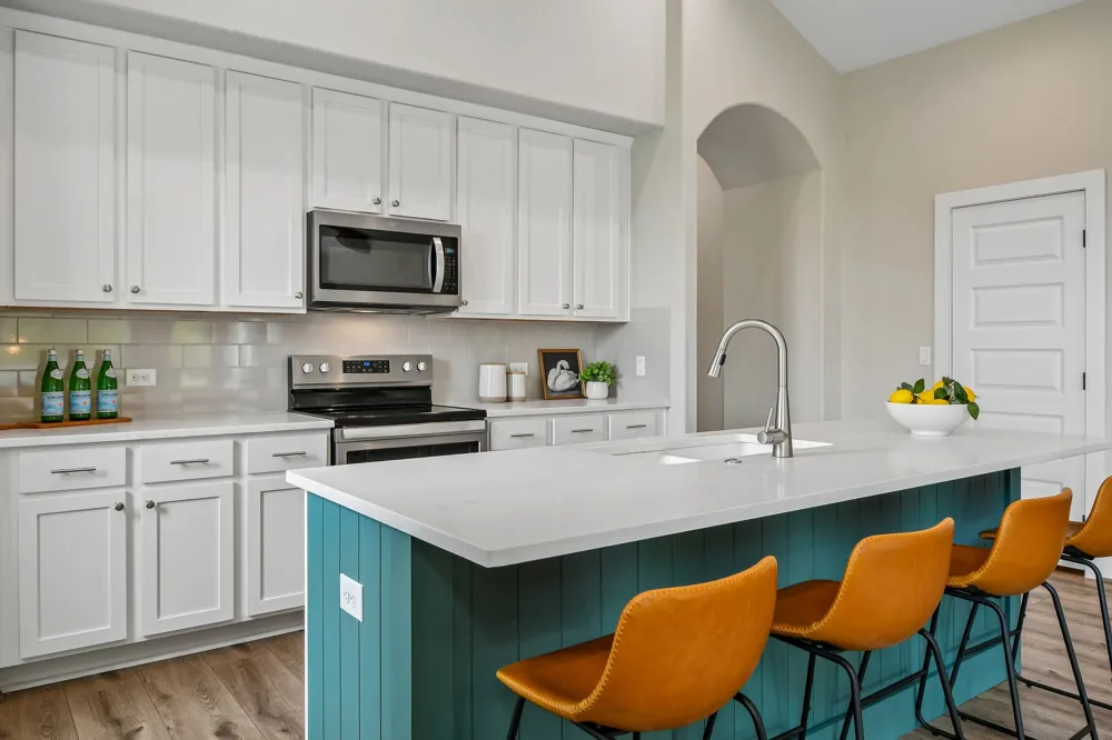 2909 Davis Cove Lago Vista, TX 78645