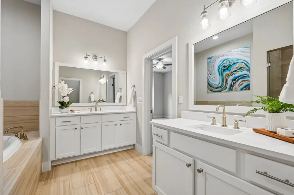 2909 Davis Cove Lago Vista, TX 78645
