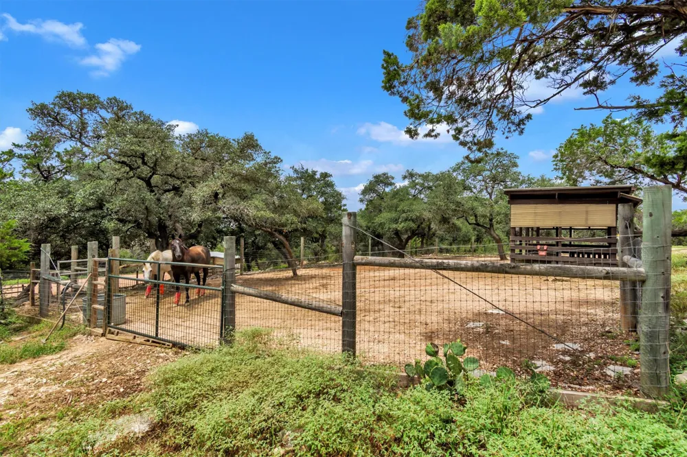 515 Circle Drive Wimberley, TX 78676