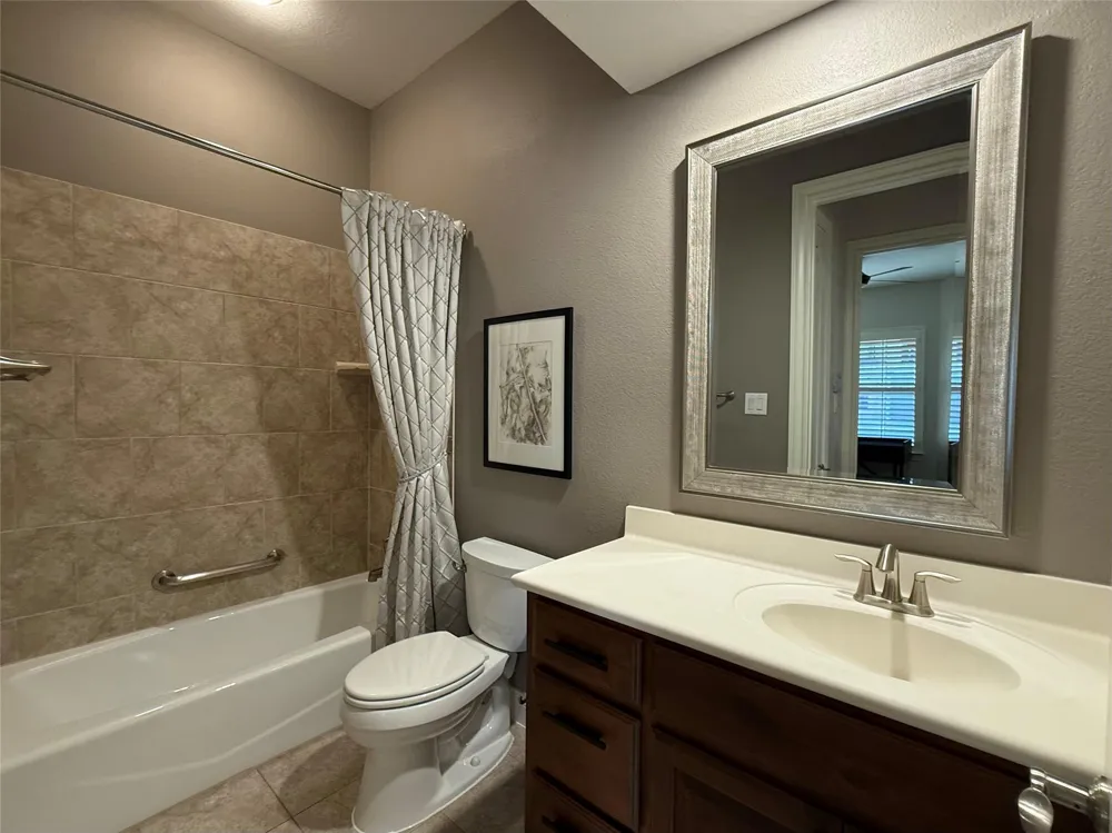 108 Rivalto Circle #C3 Lakeway, TX 78734