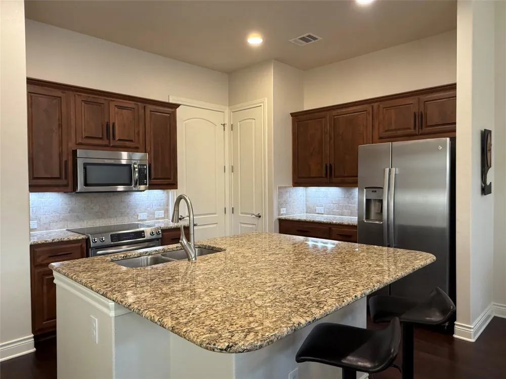 108 Rivalto Circle #C3 Lakeway, TX 78734