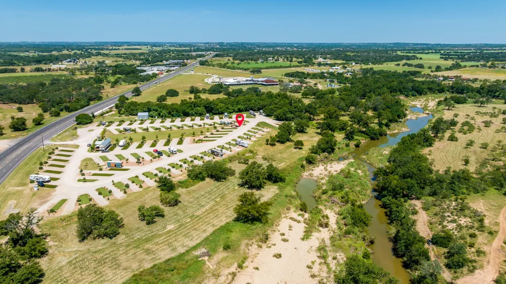 4584 E 290 #304R Fredericksburg, TX 78624