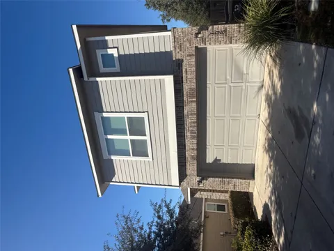 108 Arches Way