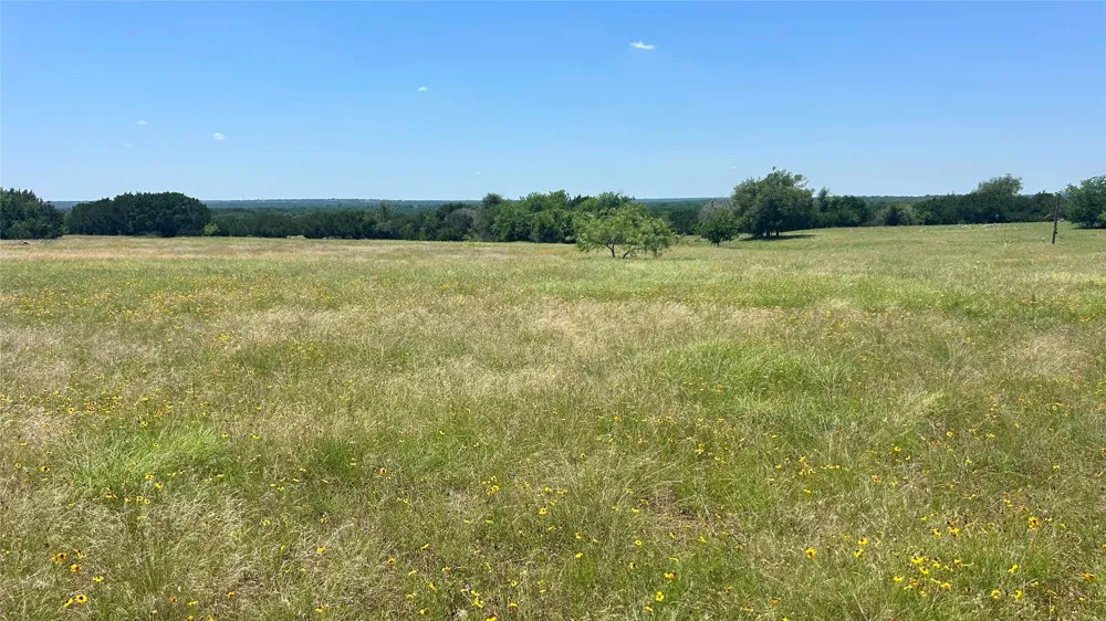 4 County Road 340 McGregor, TX 76657