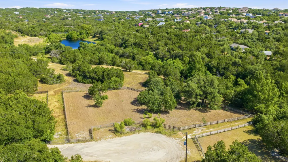 10400 Lake Park Drive Dripping Springs, TX 78620